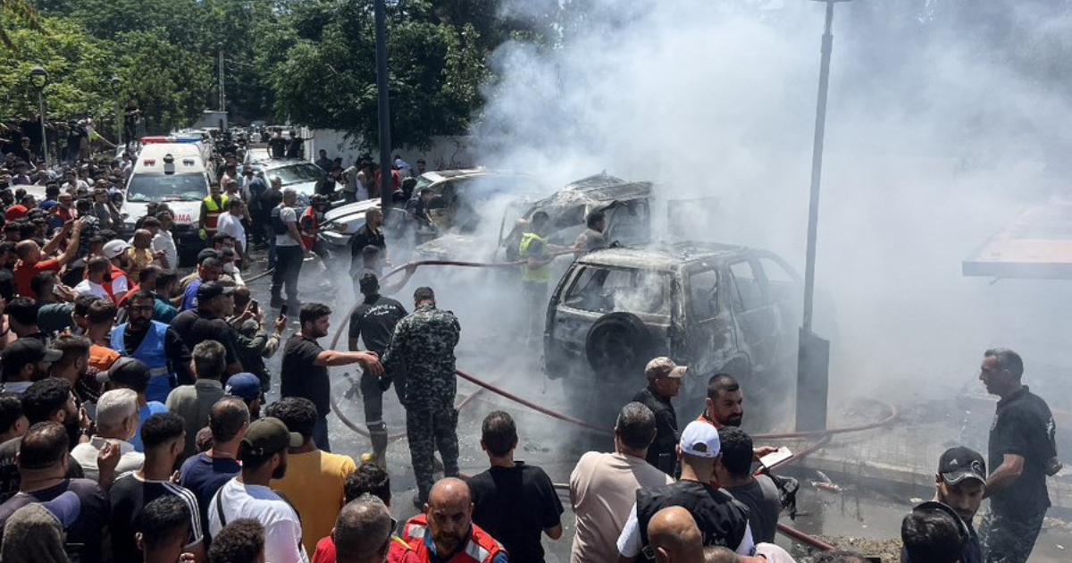 Israel and Lebanon have agreed to renew their fragile ceasefire and create a number of pilot_security zones inside Lebanon