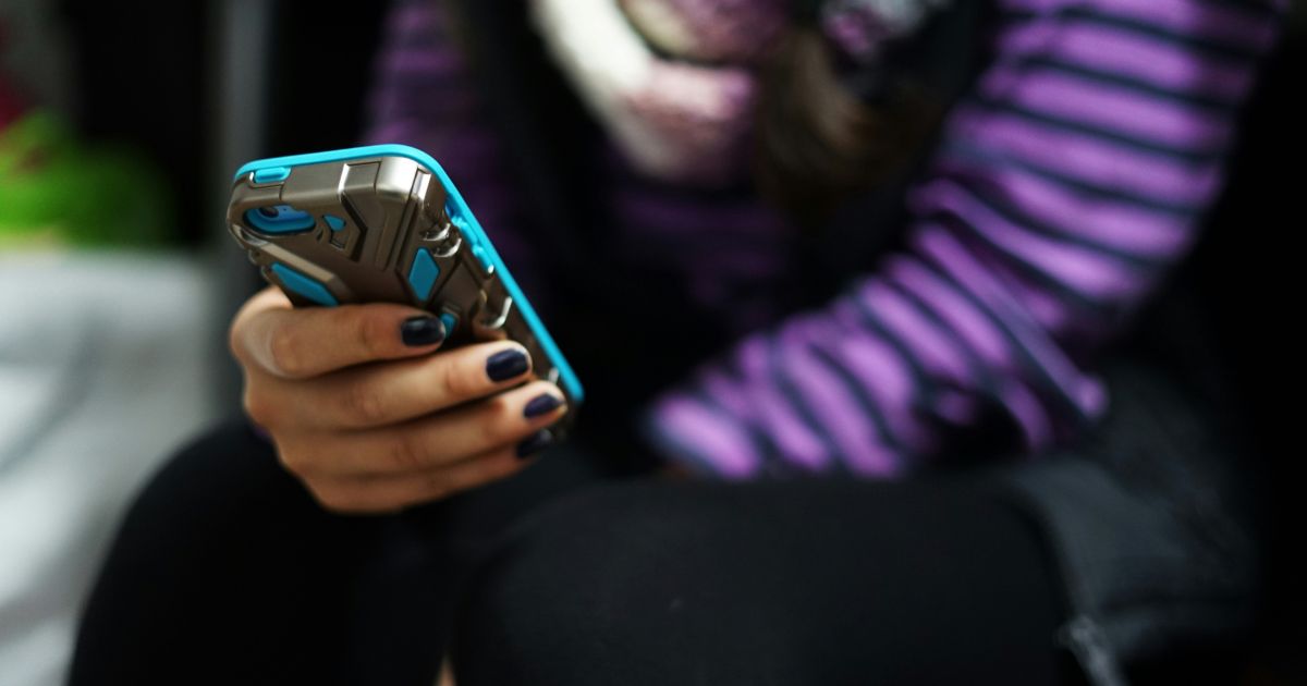 7 in 10 Koreans support social media restriction for teens