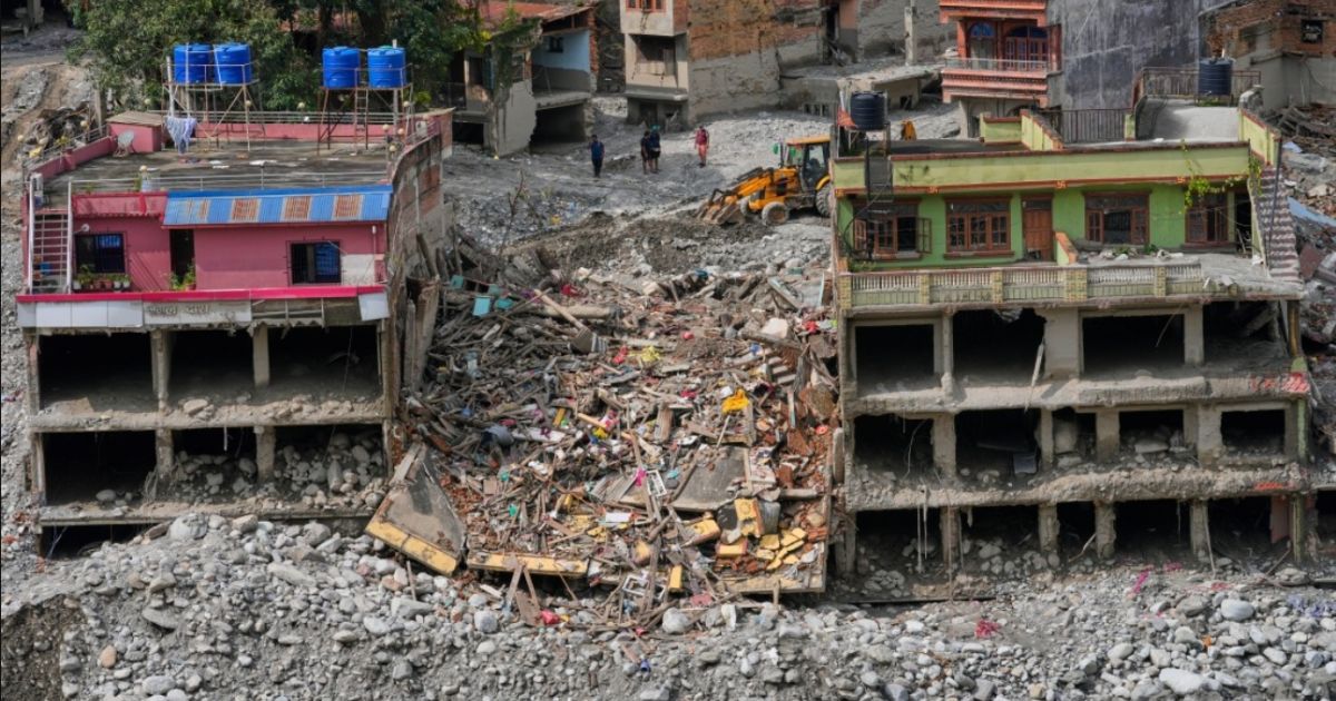 Nepal-Tibet flood death toll surpasses 1,000
